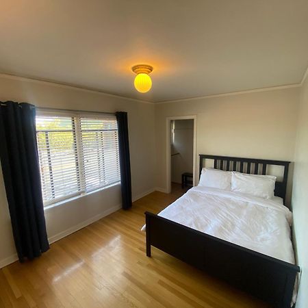 Furnished Apartments - Climate Pledge Arena Next Door ซีแอตเทิล ภายนอก รูปภาพ